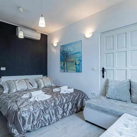 Apartment Romanticni Ob Morju - Happy *