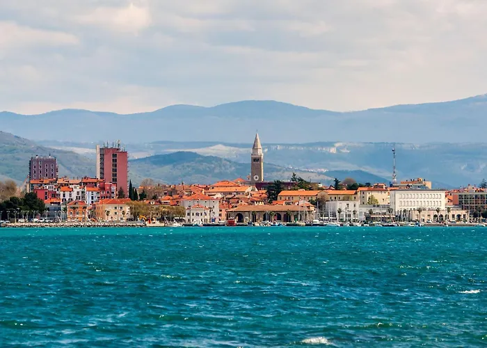 Romanticni Ob Morju - Happy * Κόπερ